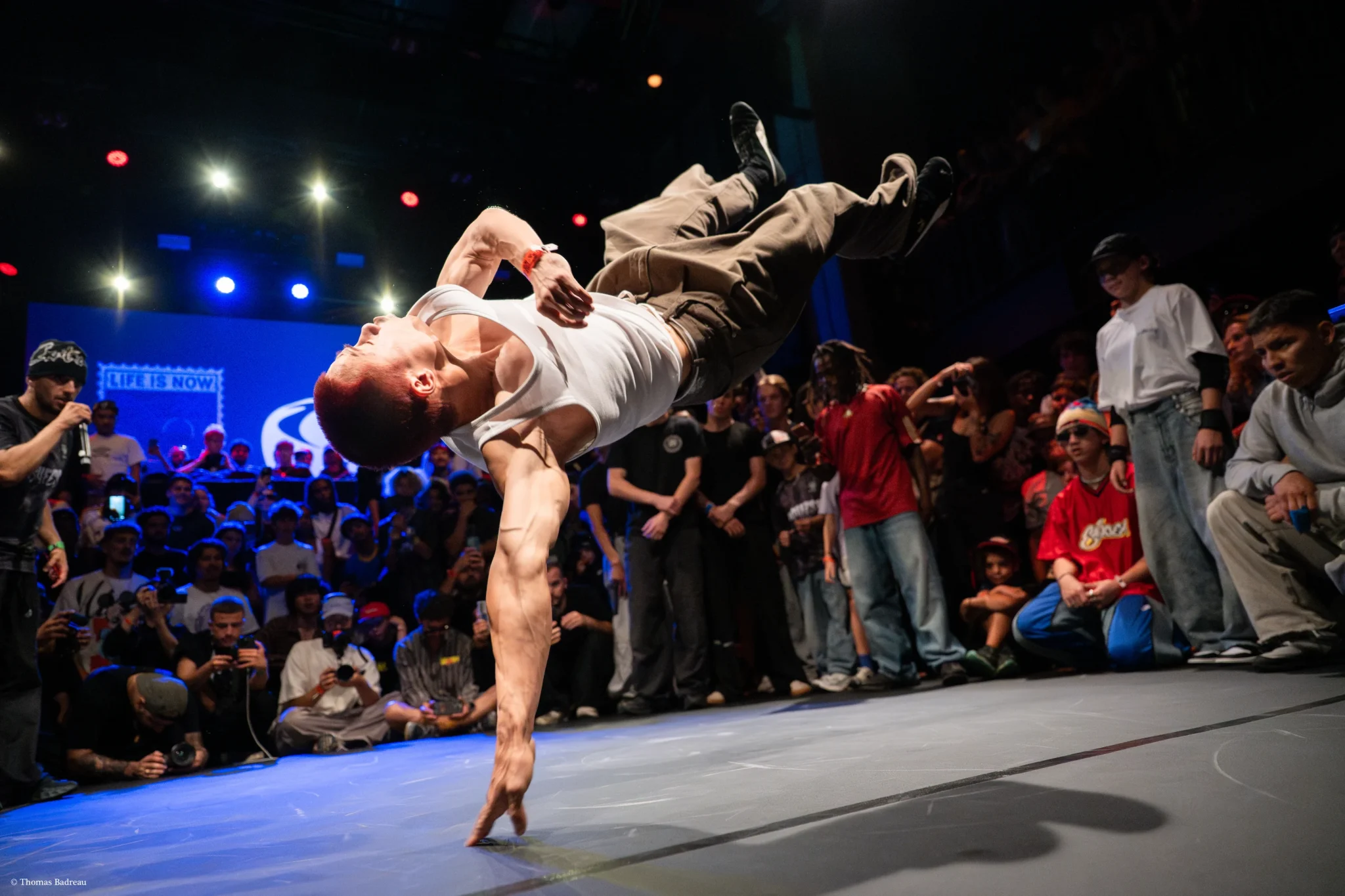 Crazy C doing crazy Air Flair during crashfest battle at ibe 2025