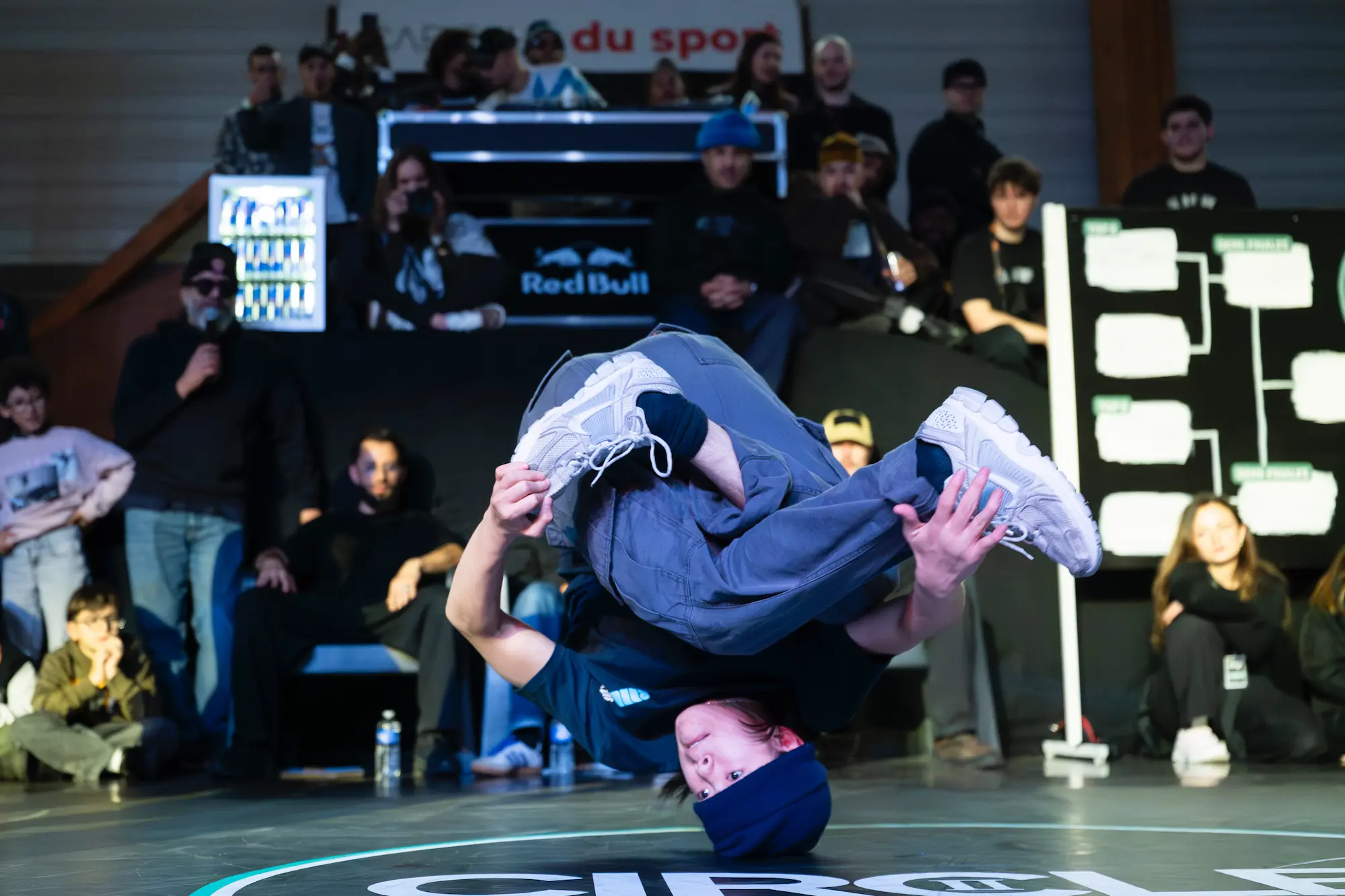 knukle freez tête de folie de Bboy knukle le japonais durant le Battle Circle 2 du mans