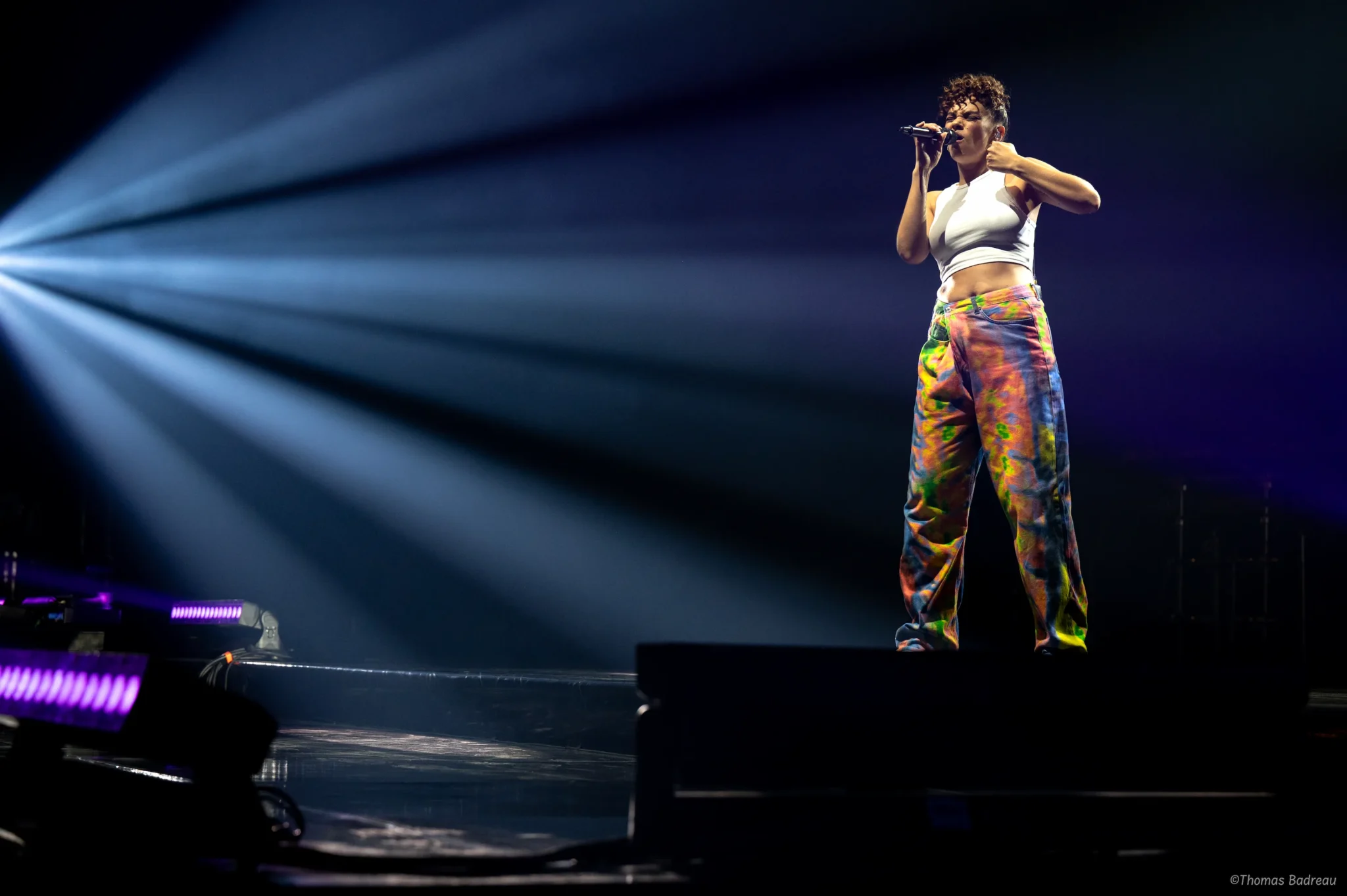 Anabel 1 Anabel chanteuse dynamique faisant la première partie de Matt pokora au zénith de Nantes